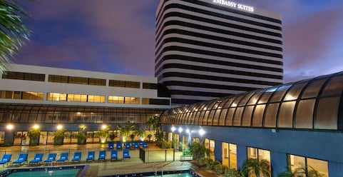 Hotels in West Palm Beach Florida  Holiday Inn® Palm Beach-Airport Conf Ctr