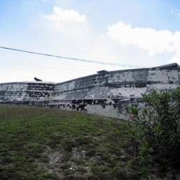 Hotels in Old Fort Bay