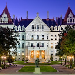Hotels in Albany