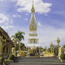 Nakhon Phanomのホテル