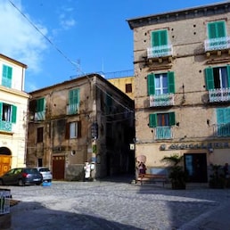 Hoteles en Belvedere Marittimo