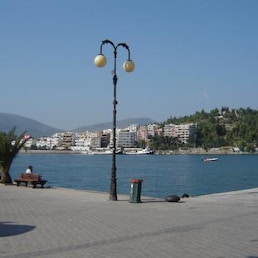 فنادق Agios Georgios