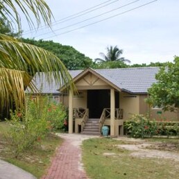 Хотели Pulau Mamutik