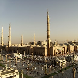 Hoteles en Medina