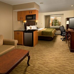 Hotel Comfort Inn & Suites Airport Dulles-Gateway, Sterling, USA