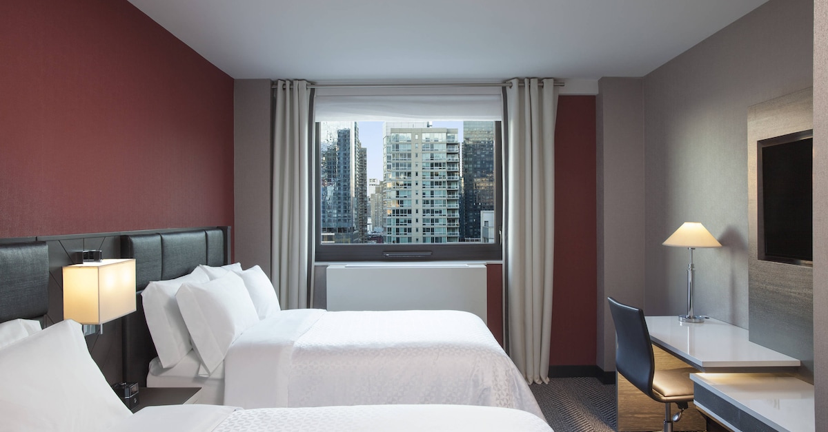 Four Points by Sheraton Midtown - Times Square, New York – Updated 2023  Prices