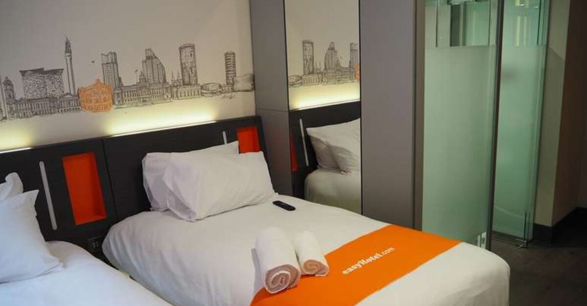 easyhotel Sheffield City Centre, Book Direct £⬇️