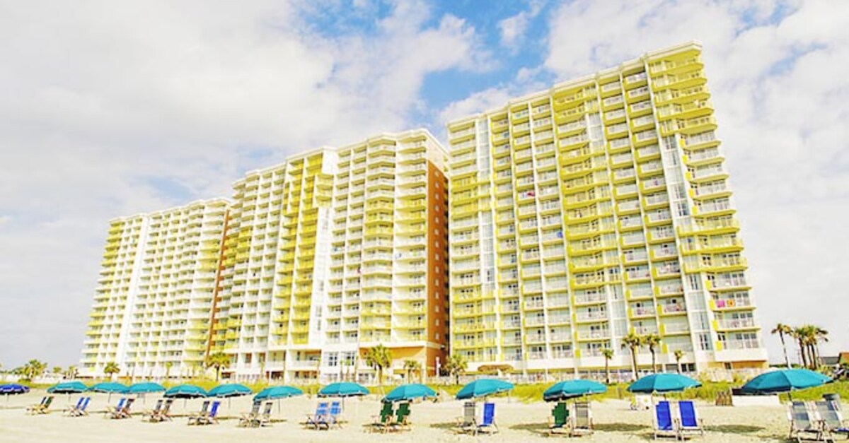 Bay Watch Resort and Conference Center- North Myrtle Beach, SC Hotels-  First Class Hotels in North Myrtle Beach- GDS Reservation Codes | TravelAge  West