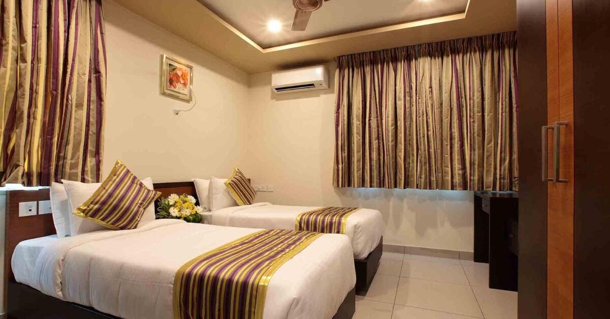 CASA in Luxury Suites 100% Money Back 𝗕𝗢𝗢𝗞 Thiruvananthapuram Hotel  𝘄𝗶𝘁𝗵 ₹𝟬 𝗣𝗔𝗬𝗠𝗘𝗡𝗧