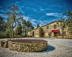 Casa rural Country House La Fattoria Bellandi (Radicofani, Ý)
