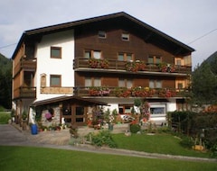 Khách sạn Alpenhof (Bichlbach, Áo)