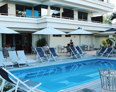 Khách sạn Hotel Crown Beach (Pointe au Sel, Seychelles)