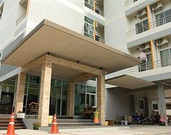 Hotel The Centrino Serviced Residence (Surat Thani, Thailand)