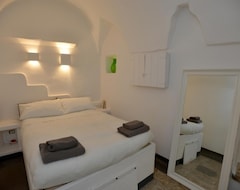 Hotel I 7 Archi (Ostuni, Italy)