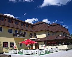 Khách sạn Hotel Na Plazi (Horní Planá, Cộng hòa Séc)
