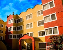 Khách sạn Hotel Arbol Grande (Morelia, Mexico)