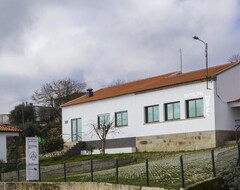 Hostel EntryFik (Fornos de Algodres, Portugal)