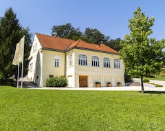 Toàn bộ căn nhà/căn hộ Villa IsteniČ (Bizeljsko, Slovenia)