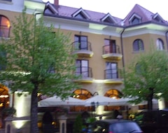 Hotel Chinar (Hisarya, Bulgaria)