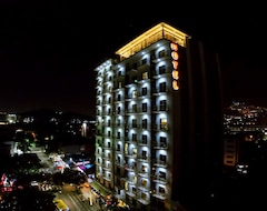 فندق Hotel Dorado La 70 (ميديلين, كولومبيا)