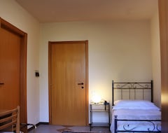 Hotel Villa Conte Riccardi (Rocca d'Arazzo, Italija)