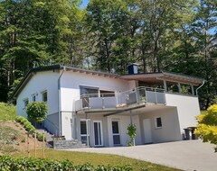 Toàn bộ căn nhà/căn hộ Ferienhaus Sonnenterrasse - 4-bett Fehaus, Schlafsofa, 2 Bäder, 2 Schlafräume (Girkenroth, Đức)