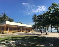 La Playa Estrella Beach Resort (Bantayan, Filipinler)