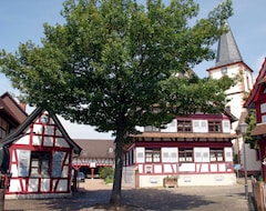 Nhà trọ Gästehaus Krone (Kehl, Đức)