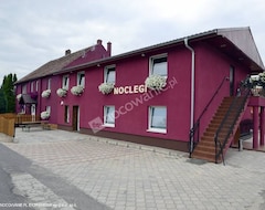 Hotel Noclegi (Piensk, Poland)