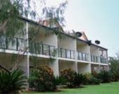 Khách sạn Coral Cove Resort (Bundaberg, Úc)
