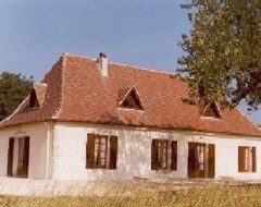 Koko talo/asunto Quiet Cottage Of The Perigord, 600 M Away From The Villereal Fortified Village (Rives, Ranska)