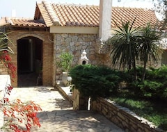 Koko talo/asunto Mila La Villa (Kyllini, Kreikka)