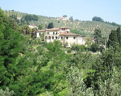 Khách sạn Fattoria Di Bacchereto (Carmignano, Ý)