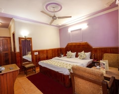 Khách sạn Hotel Manali Crown (Manali, Ấn Độ)