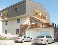 Căn hộ có phục vụ Warmbad Apartments (Villach, Áo)