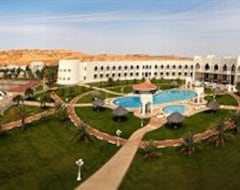 Hotel Liwa (Liwa Oasis, United Arab Emirates)