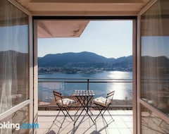 Koko talo/asunto The Window On The Lake (Como, Italia)