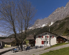 Nhà trọ Gasthaus Alpenrose (Innerferrera, Thụy Sỹ)