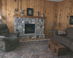 Toàn bộ căn nhà/căn hộ Quiet And Peaceful Cottage In Crosslake (Crosslake, Hoa Kỳ)