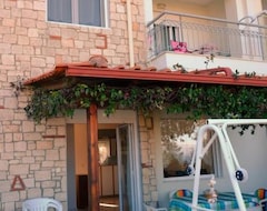 Hotel Petras House (Chalkida, Greece)