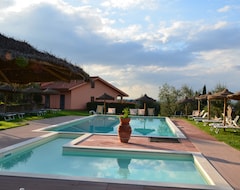 Hotel Casa Vacanze Borgo Dei Medici (Cerreto Guidi, Italia)