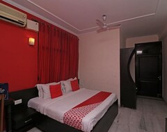 Hotel OYO 37915 Anshun Residency (Delhi, India)