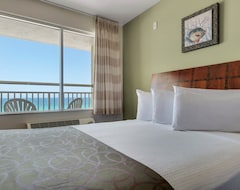 Khách sạn Beach Tower Beachfront Hotel, A By The Sea Resort (Panama City Beach, Hoa Kỳ)