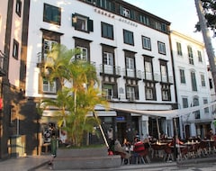 Hotel Pensão Astória (Funchal, Portugal)