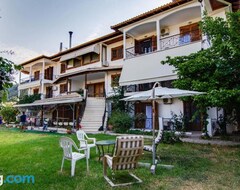 Hele huset/lejligheden The Big Cypress Apartments (Apolpena, Grækenland)