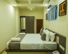Otel Caprice Residency (Kochi, Hindistan)