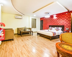 Khách sạn FabHotel Prince Park Arcot Road (Vellore, Ấn Độ)