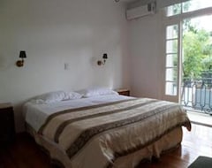 515 St. Patrick Guesthouse Hotel (Buenos Aires City, Argentina)