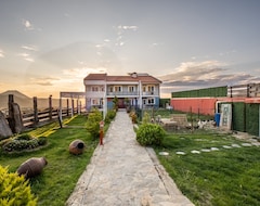 Apart Otel Şahika Konukevi (Gökçeada, Türkiye)