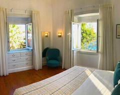 Hotel Albatroz Beach & Yacht Club (Santa Cruz, Portugal)